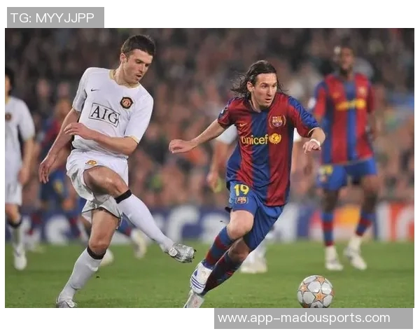 斯卡洛尼早在06年预见梅西夺冠并助力其穿上19号球衣