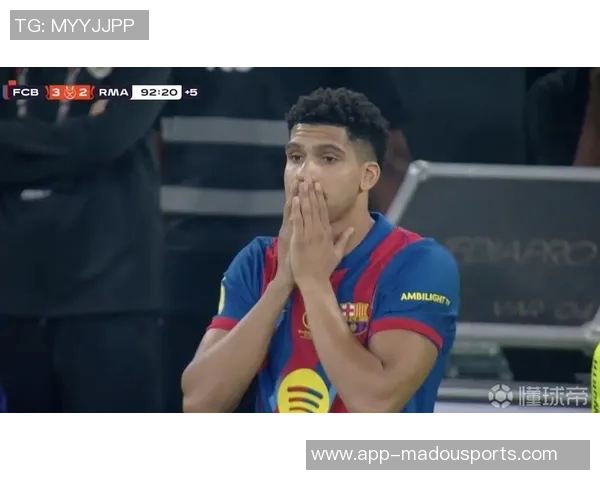 欧冠首战44分钟红牌罚下弗里克确认阿劳霍因病缺席下场比赛