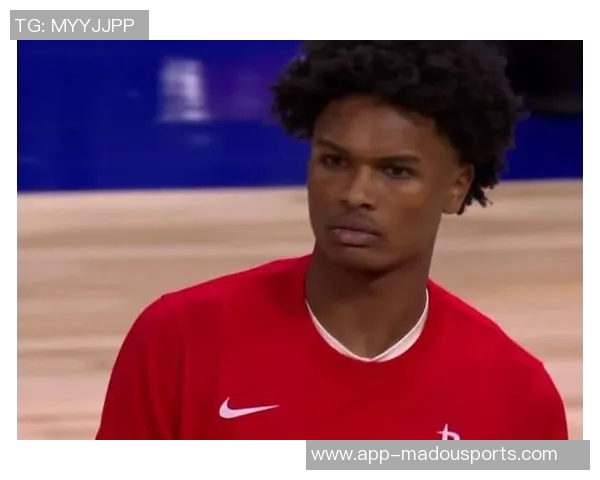 申京分享对抗经验每次遭遇包夹我总是选择传球给阿门完成扣篮